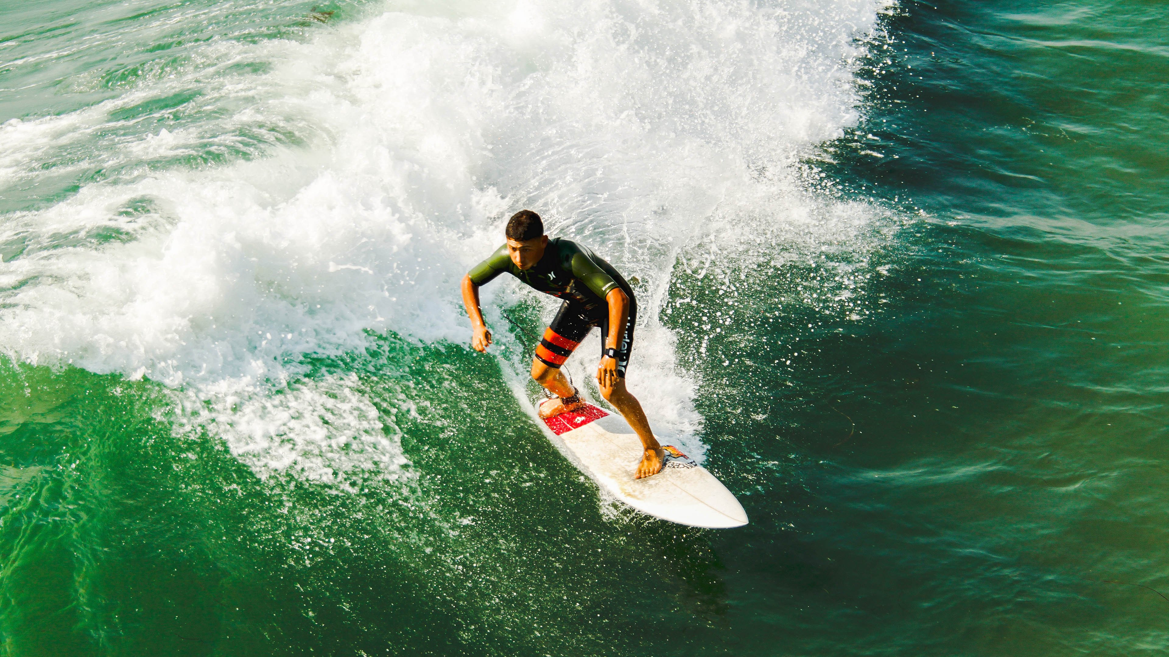 足球比赛中防守端的战术如何演绎?,足球防守战术五大原则